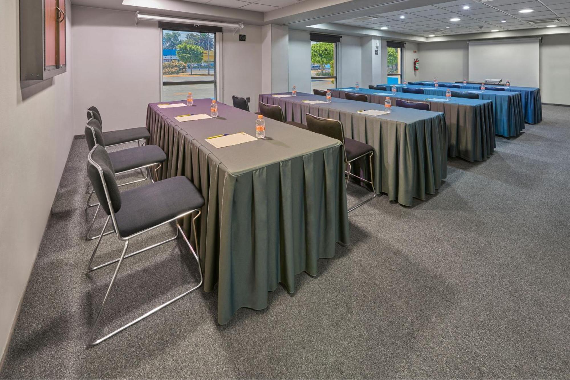 City Express By Marriott Ciudad De Mexico Plaza Central Exterior photo